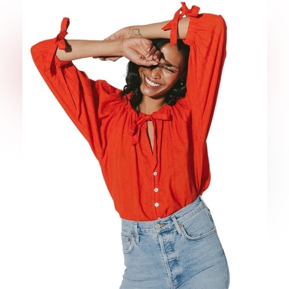 Cleobella Ryan Blouse in Cherry Red Size Medium New - Picture 13 of 16